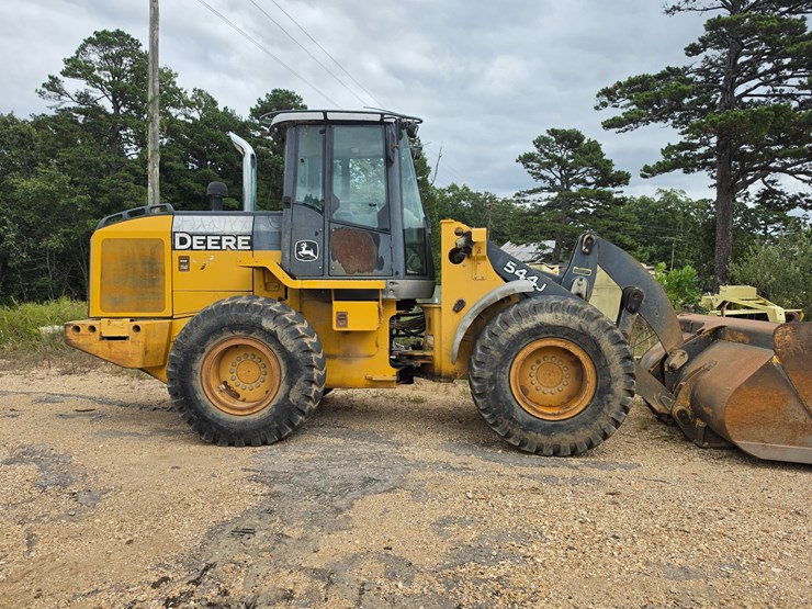 deere-544j-image-9