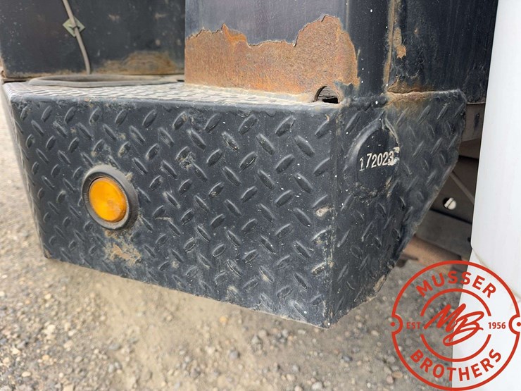 2017-ford-f550-image-38