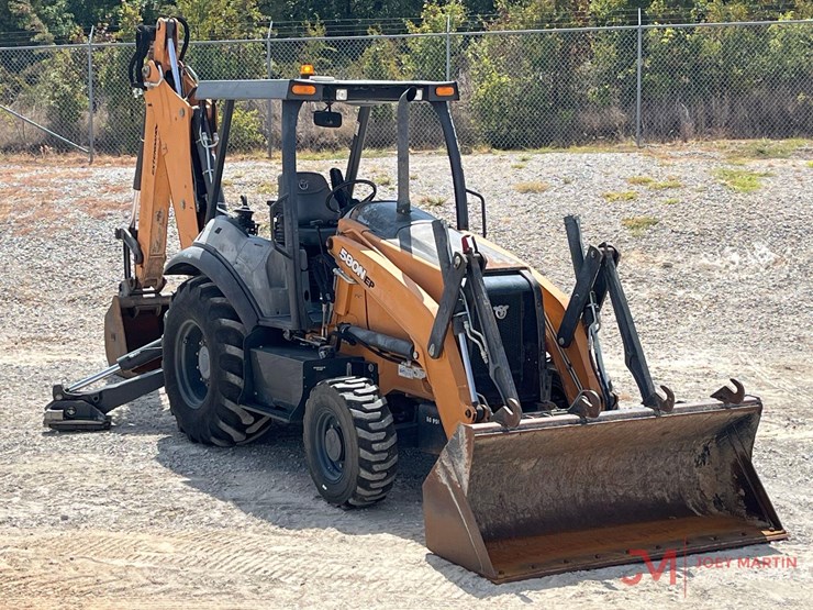 2021-case-580n-ep-loader-backhoe-image-1