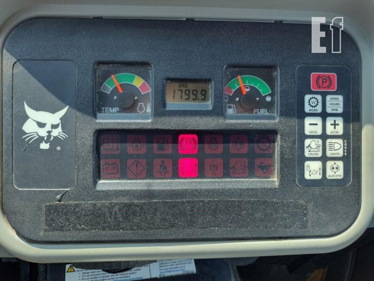 2021-bobcat-toolcat-5600-image-7