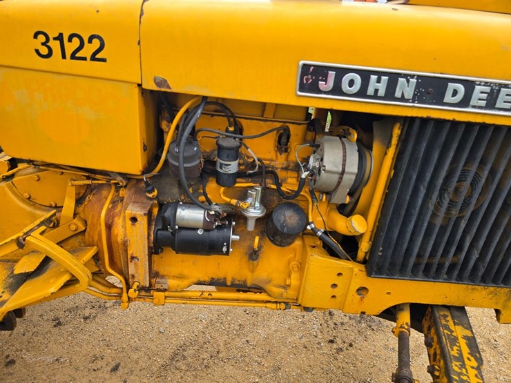 #2039-•-john-deere-tractor-image-13