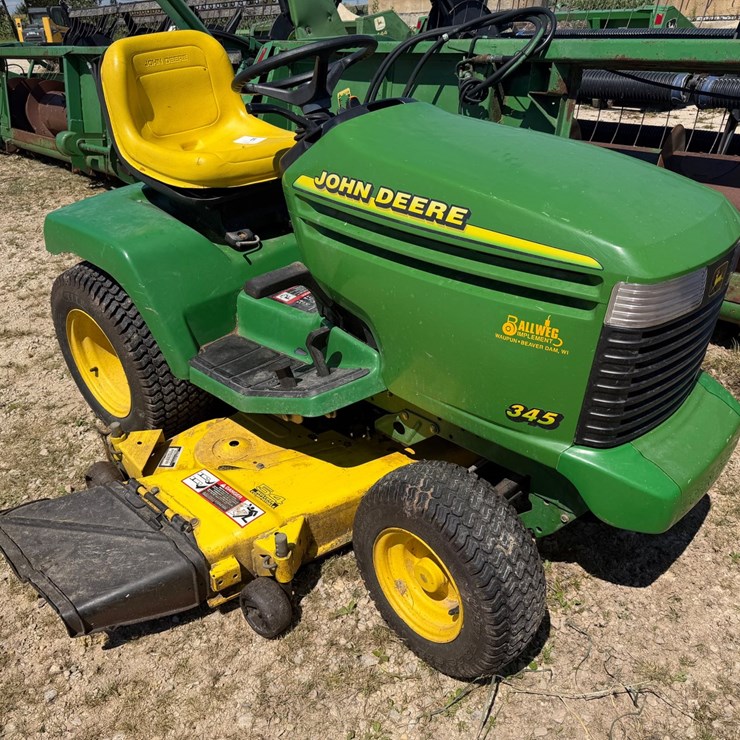 JOHN DEERE 345