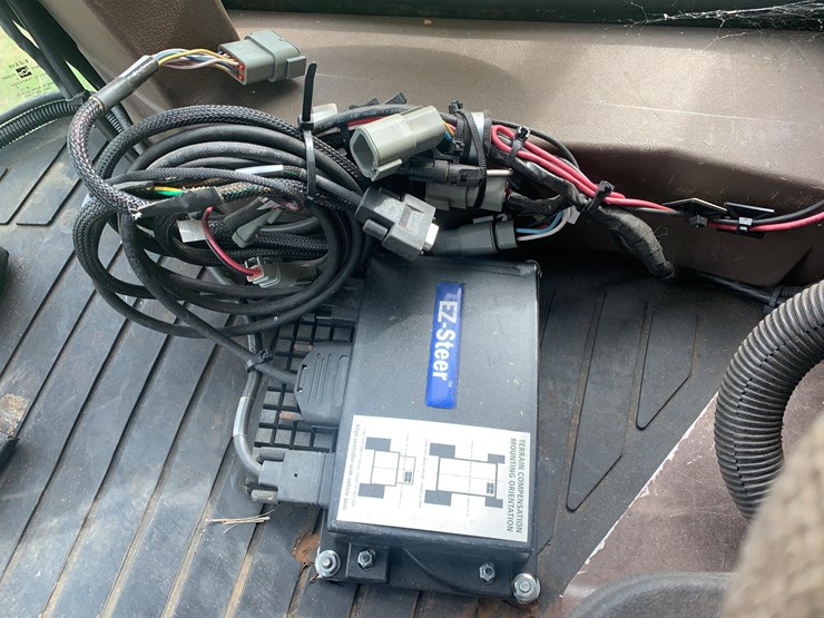 2000-john-deere-9550-image-17