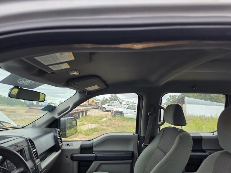 2016-ford-f150-image-27