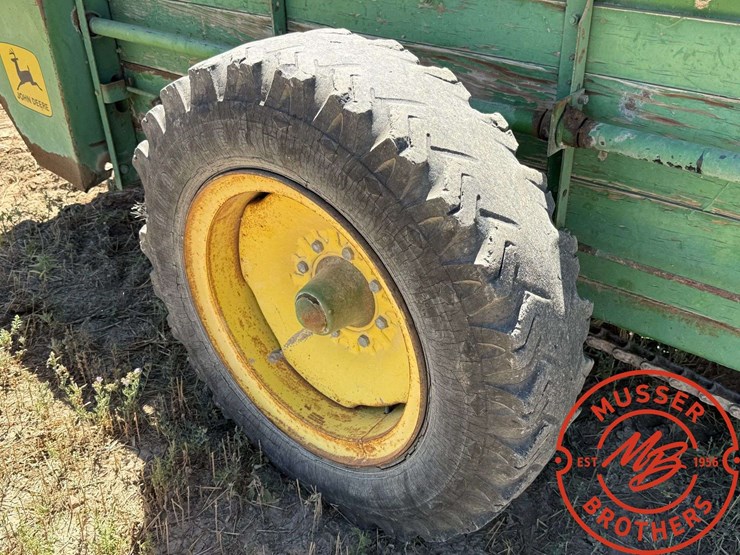 john-deere-40-image-9