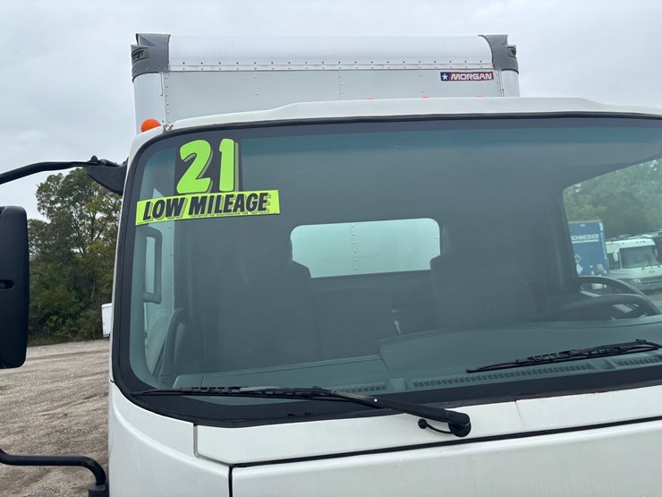 #2332-•-2021-isuzu-16'-box-truck-image-14
