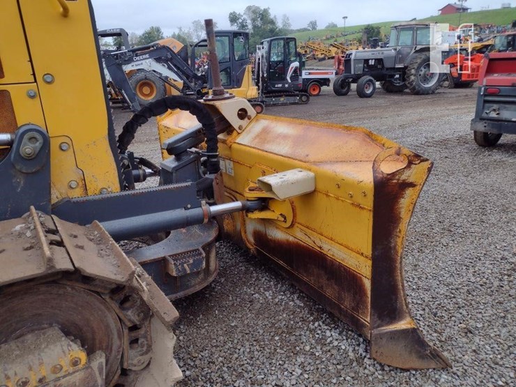 2015-deere-700k-xlt-image-25