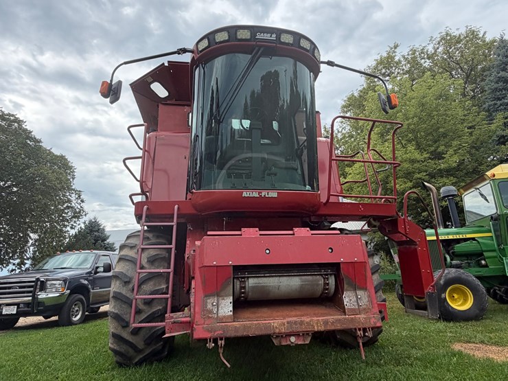1994-case-ih-2144-image-2