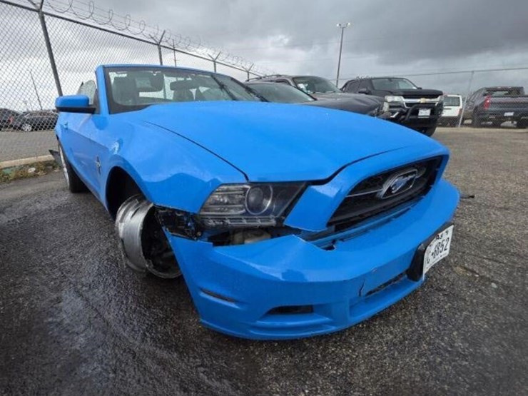 13-ford-2d-1zvbp8em1d5226620-image-2