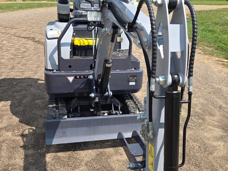 #2218-•-(edmore)me18-mini-excavator-(gas)-image-5