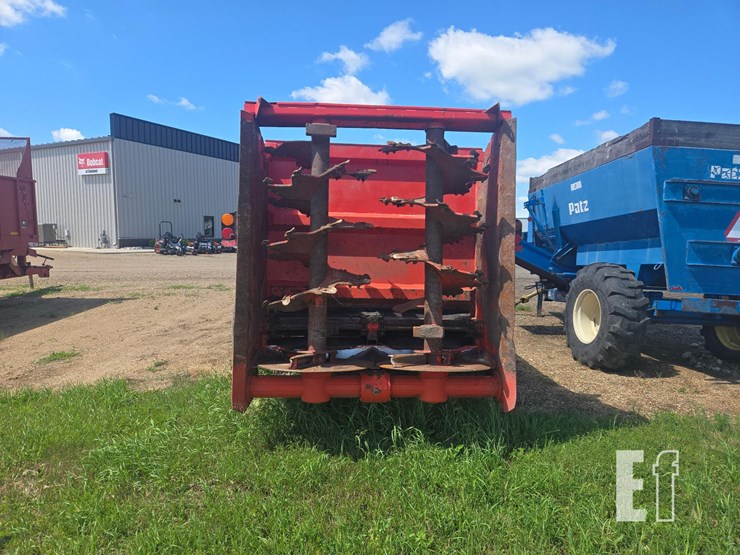 2023-kuhn-knight-ps260t-image-5