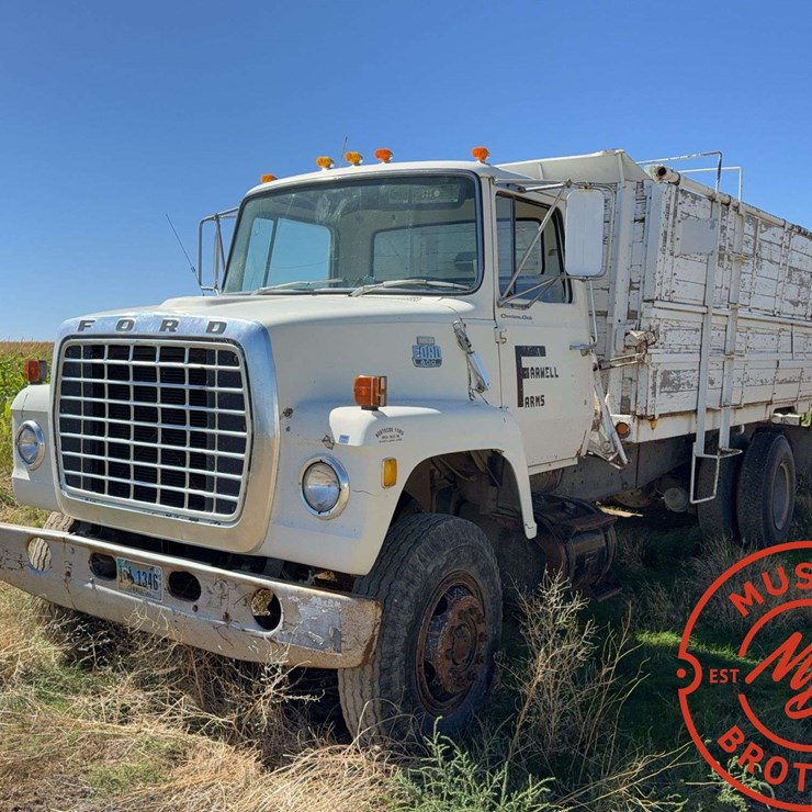 1980 FORD 800