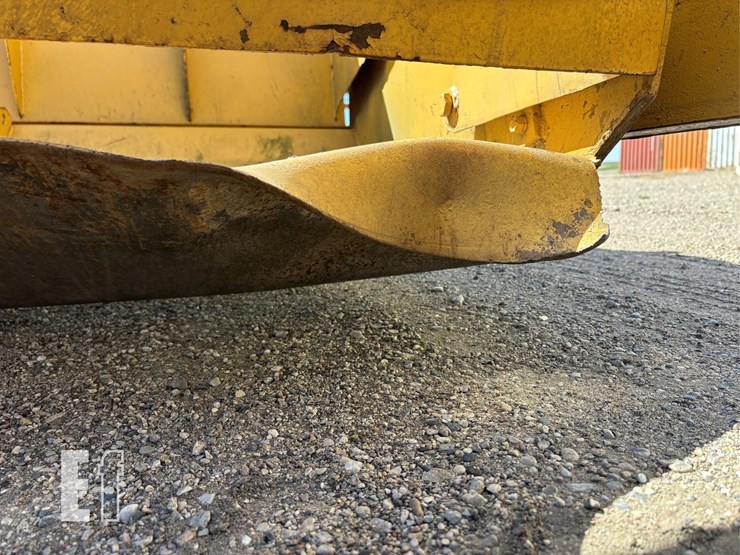 degelman-pull-type-scraper-8990-image-9