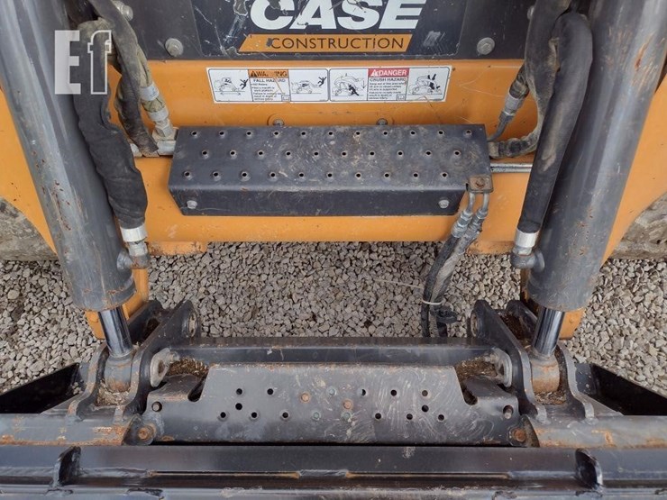 case-tv450b-image-24