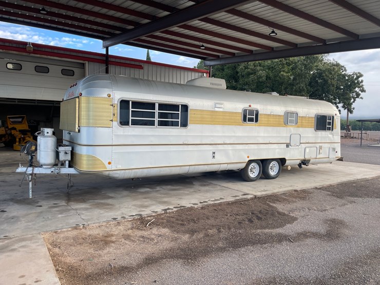#1062-•-1981-silver-streak-aerostream-(has-nm-title)-(offsite-in-las-cruces,-nm)-image-2