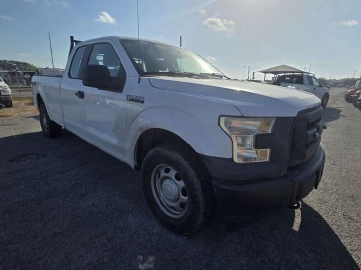 2017-ford-f150-image-2