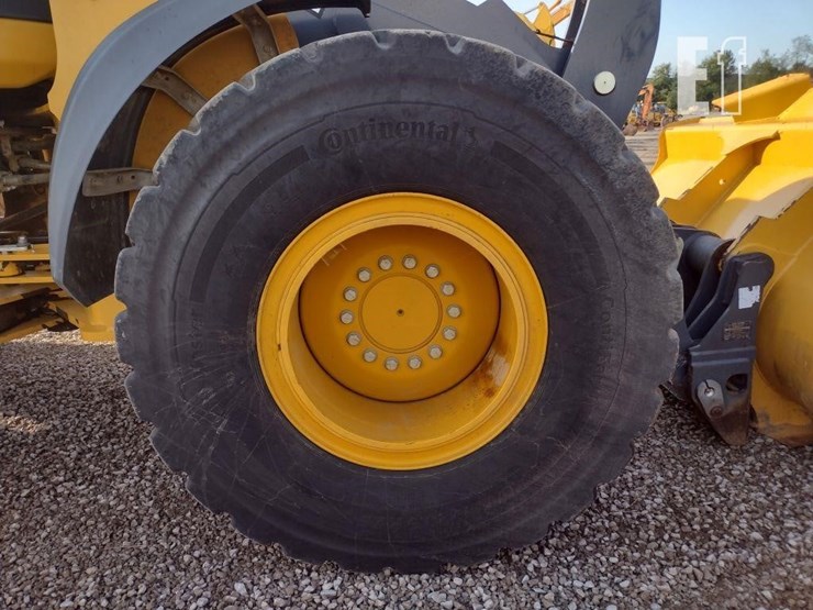 deere-544-p-tier-image-31