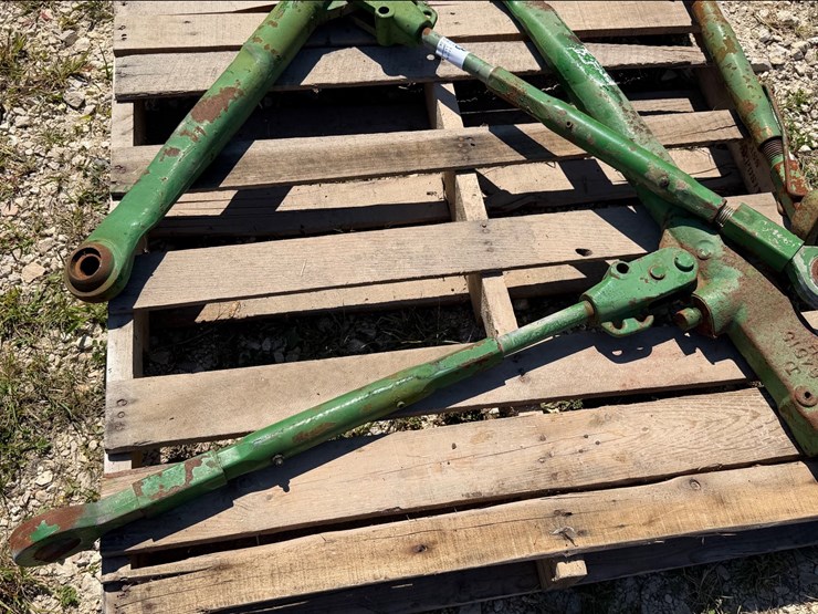 #2524-•-john-deere-three-point-arms-image-4