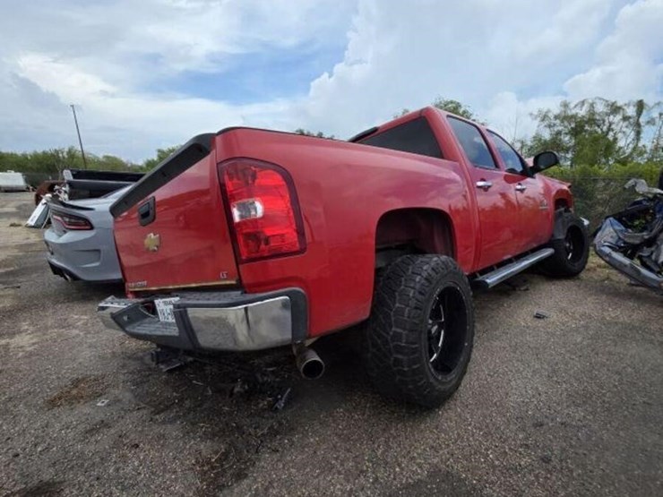 13-chev-pk-3gcpkse76dg246417-image-4