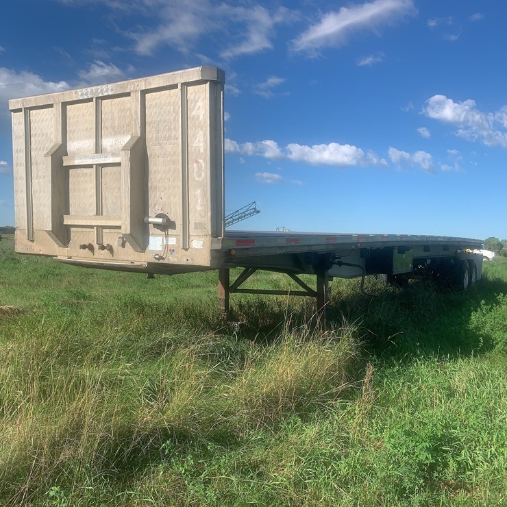 Semi Trailer