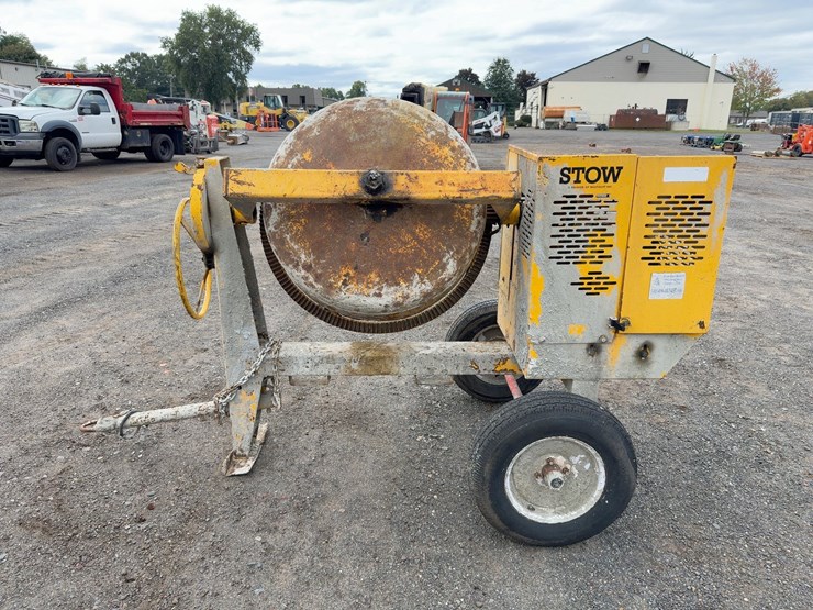 stow-cms-94-tow-behind-concrete-mixer-image-2