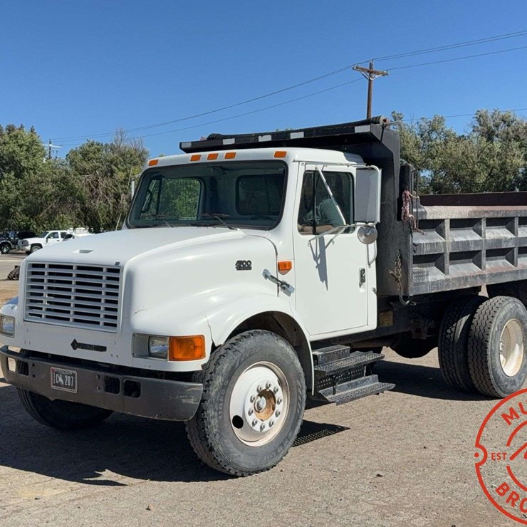 2000 INTERNATIONAL 4700