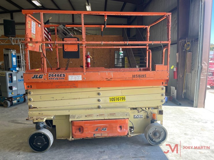 2016-jlg-2646es-electric-scissor-lift-image-6