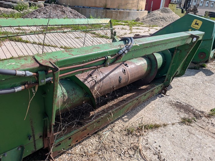 john-deere-8-image-9