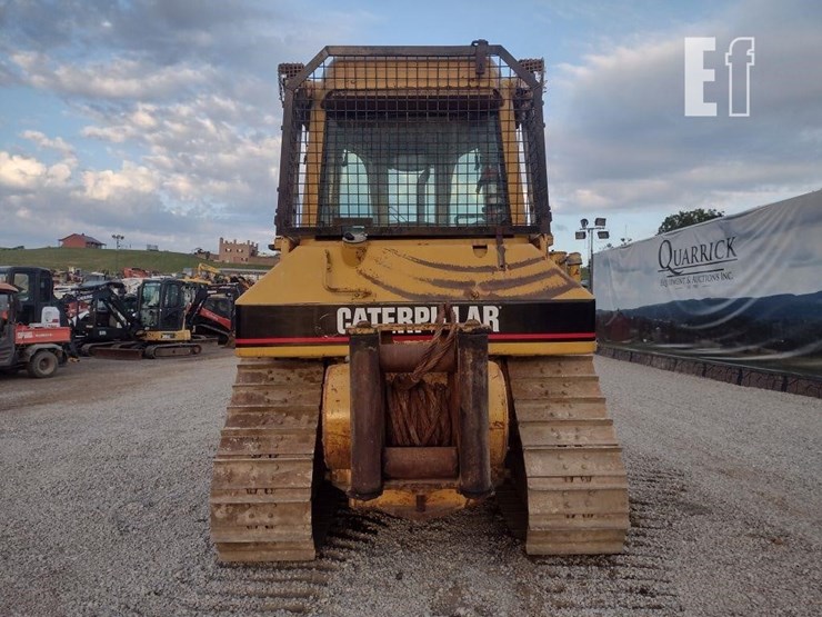 2006-caterpillar-d5n-xl-image-4