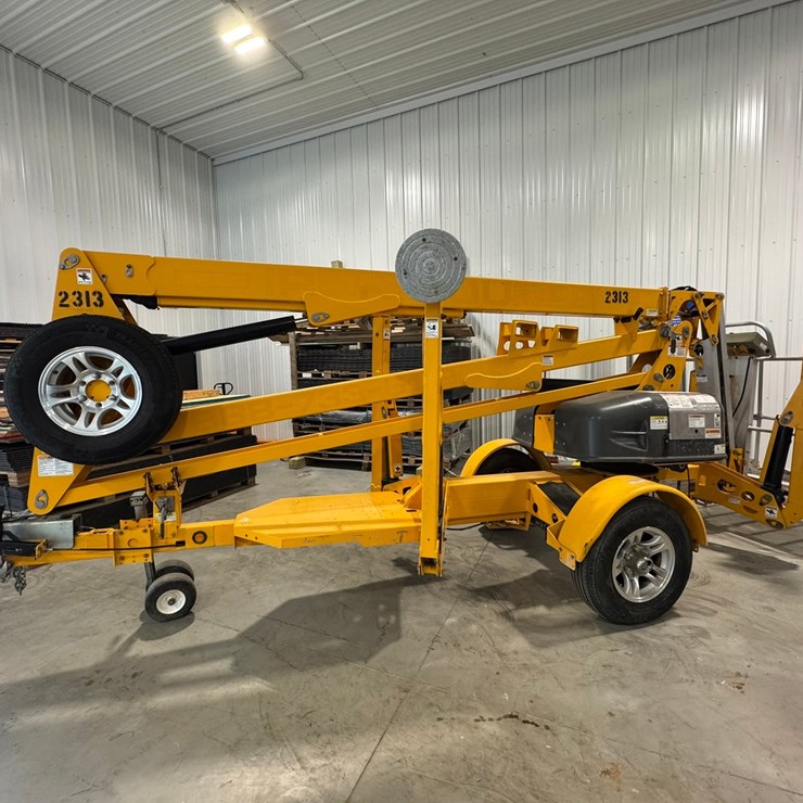 2022 HAULOTTE 4527A