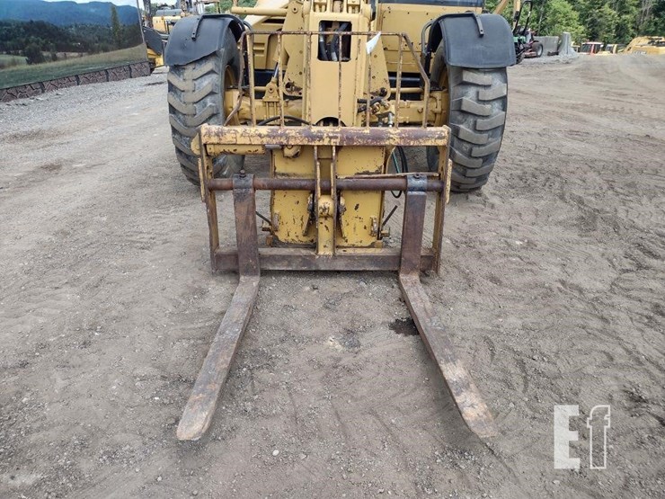1999-caterpillar-th83-image-18