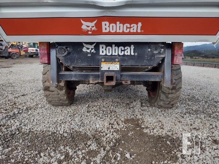 2006-bobcat-toolcat-5600-image-30