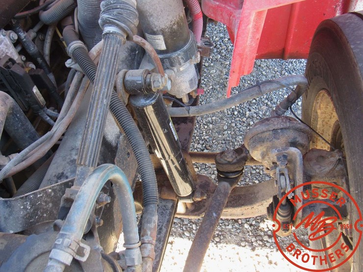 2003-freightliner-fl70-image-12