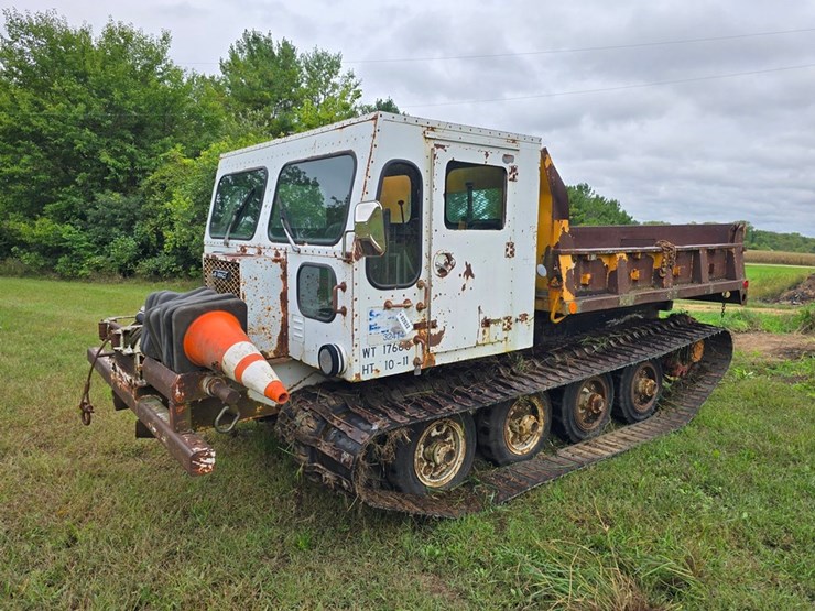 #2032-•-ago-trackt-gt1000h-dump-truck-image-1