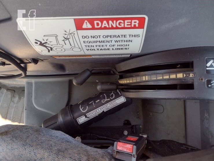 new-holland-ts115a-image-12