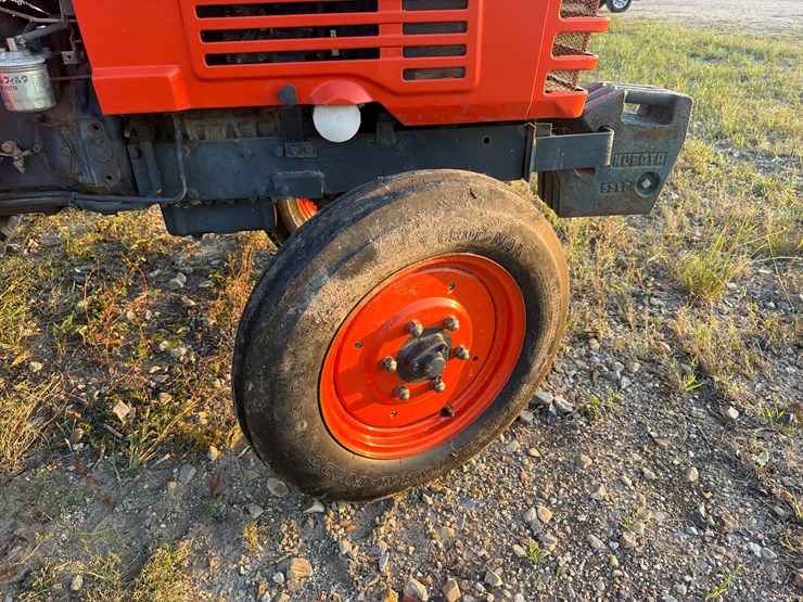 kubota-l2500-image-8