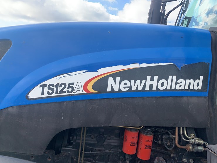new-holland-ts125a-image-9