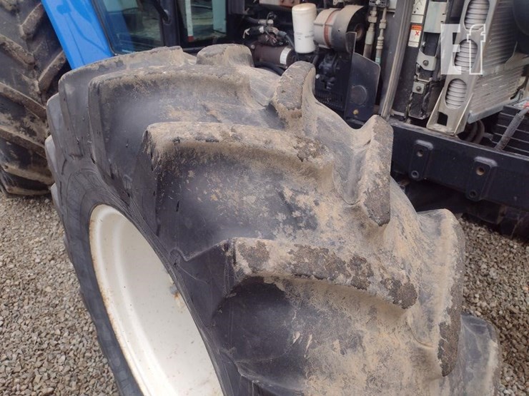 2011-new-holland-t5070-image-27