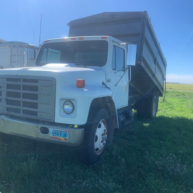 1986 INTERNATIONAL S1600