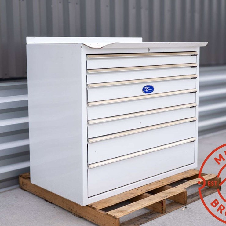 Delson Products 7 Drawer Tool Box