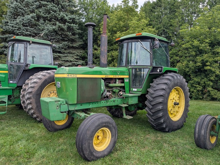 1976-john-deere-4430-image-2