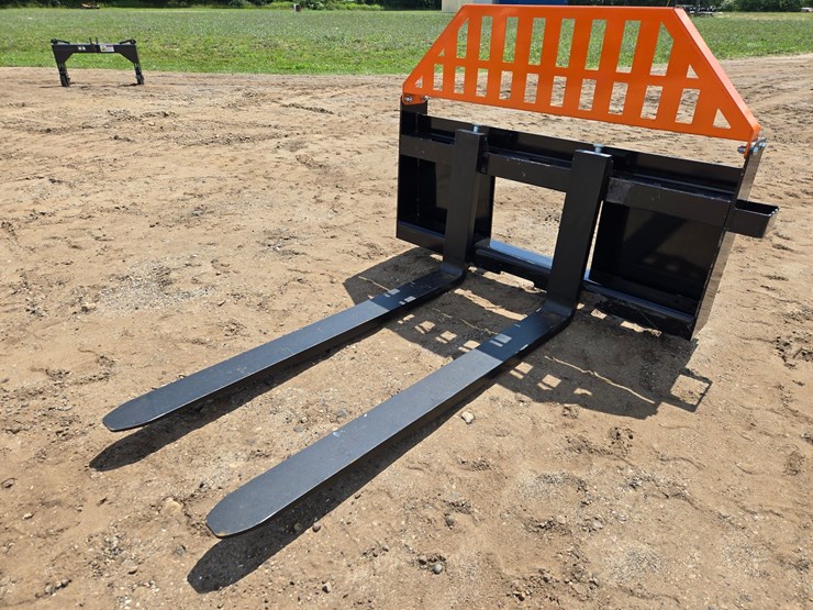 #2229-•-(edmore)wolverine-48"-pallet-forks-image-6