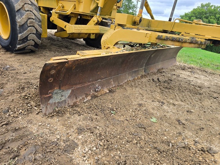 #2053-•-fiat-65-b-motor-grader-image-14