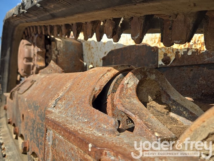 2017-bobcat-t590-image-15