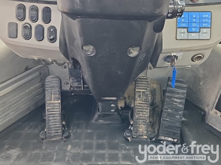 2019-komatsu-wa380-8-image-71
