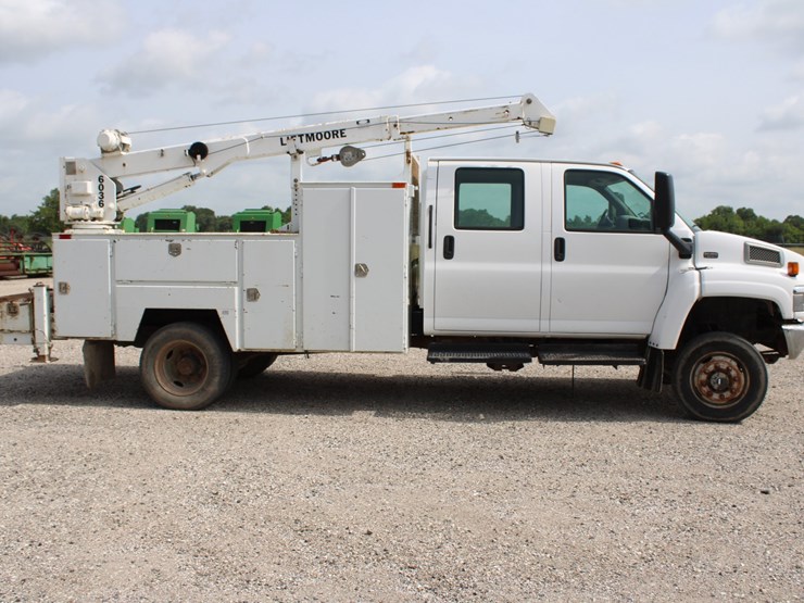 #2105-•-2008-gmc-c5500-service-truck-image-2