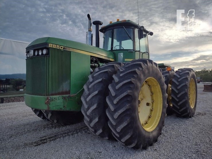 1982-john-deere-8850-image-36