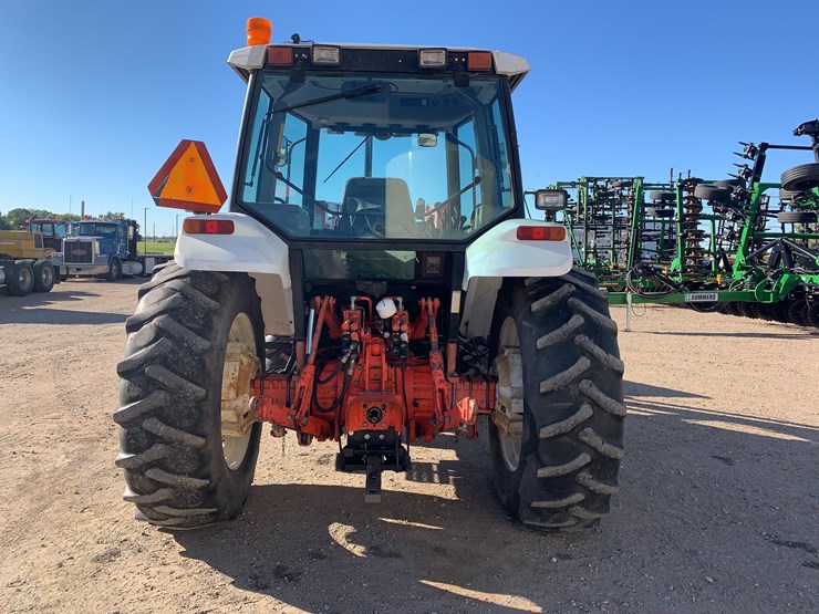new-holland-7740-image-6