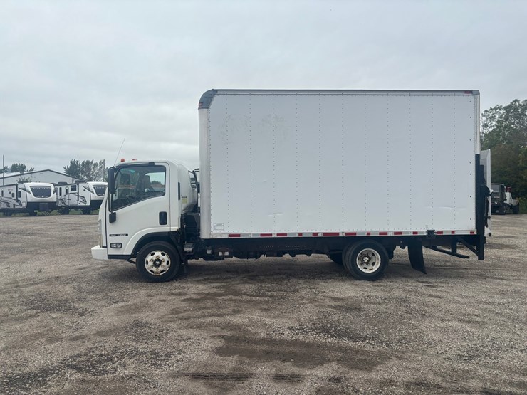 #2330-•-2008-gmc-16'-box-truck-image-2