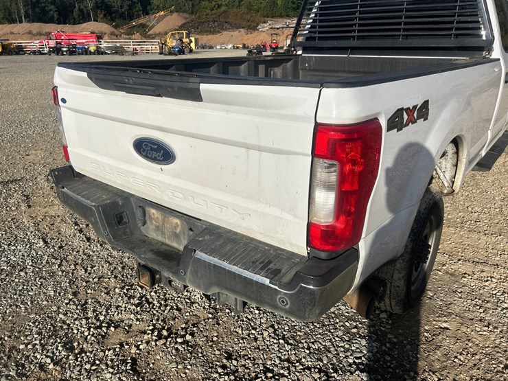 2020-ford-f350-image-20